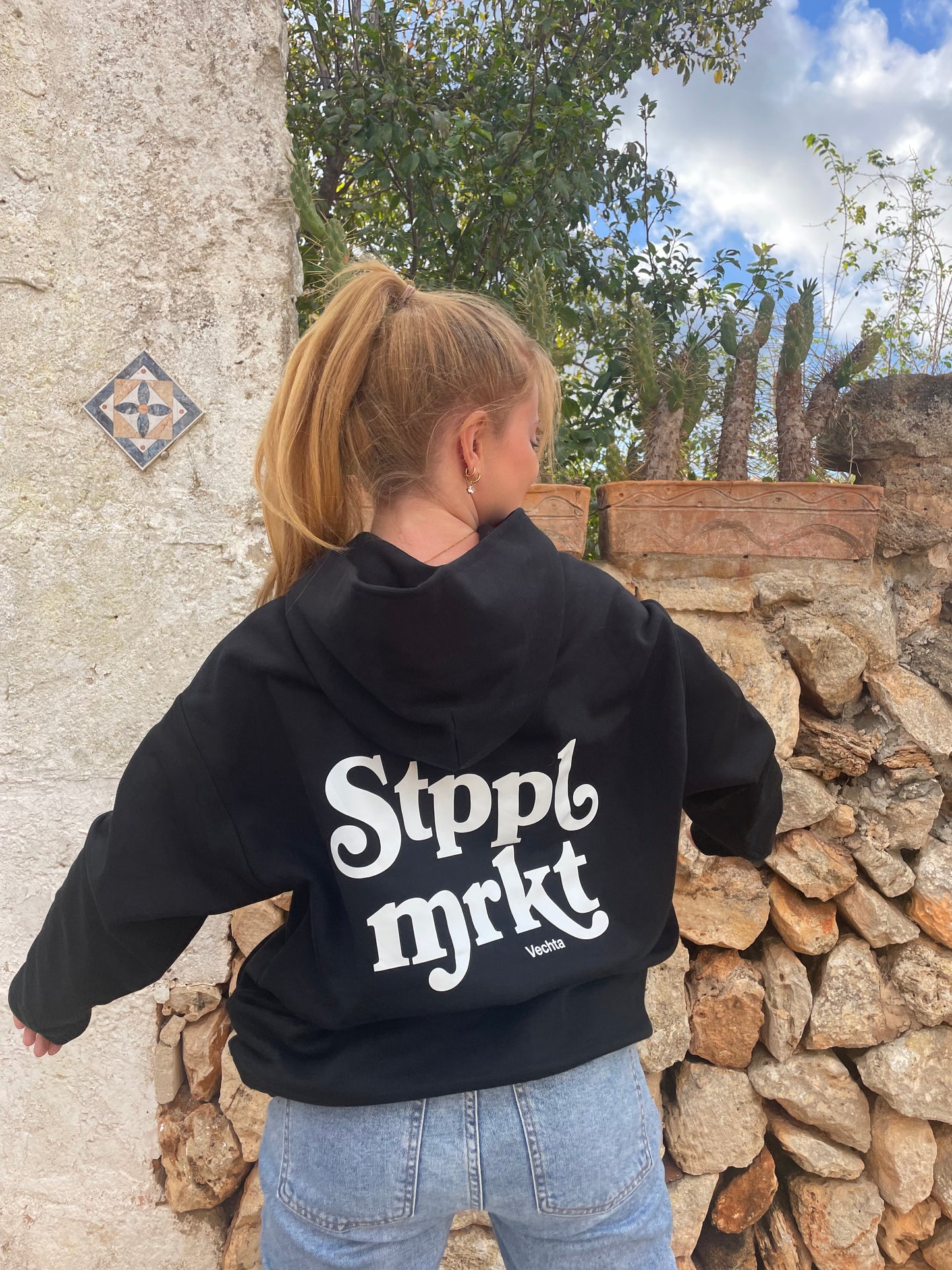 Franis Hoodie
