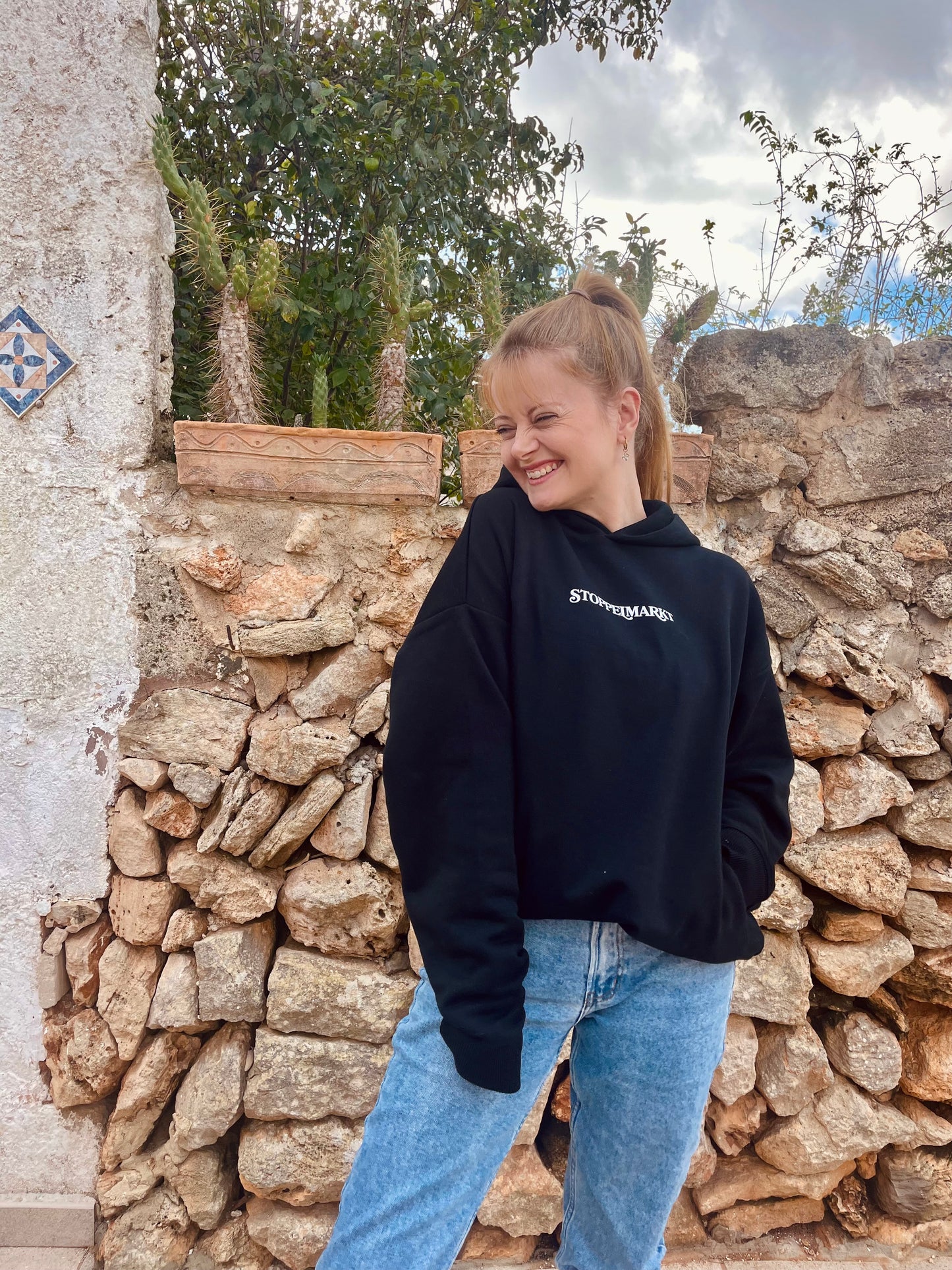 Franis Hoodie